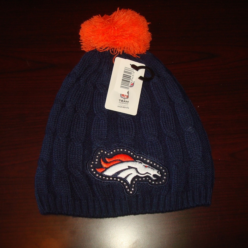 DENVER BRONCOS BEANIE KNIT POM HAT CAP NEW TAGS